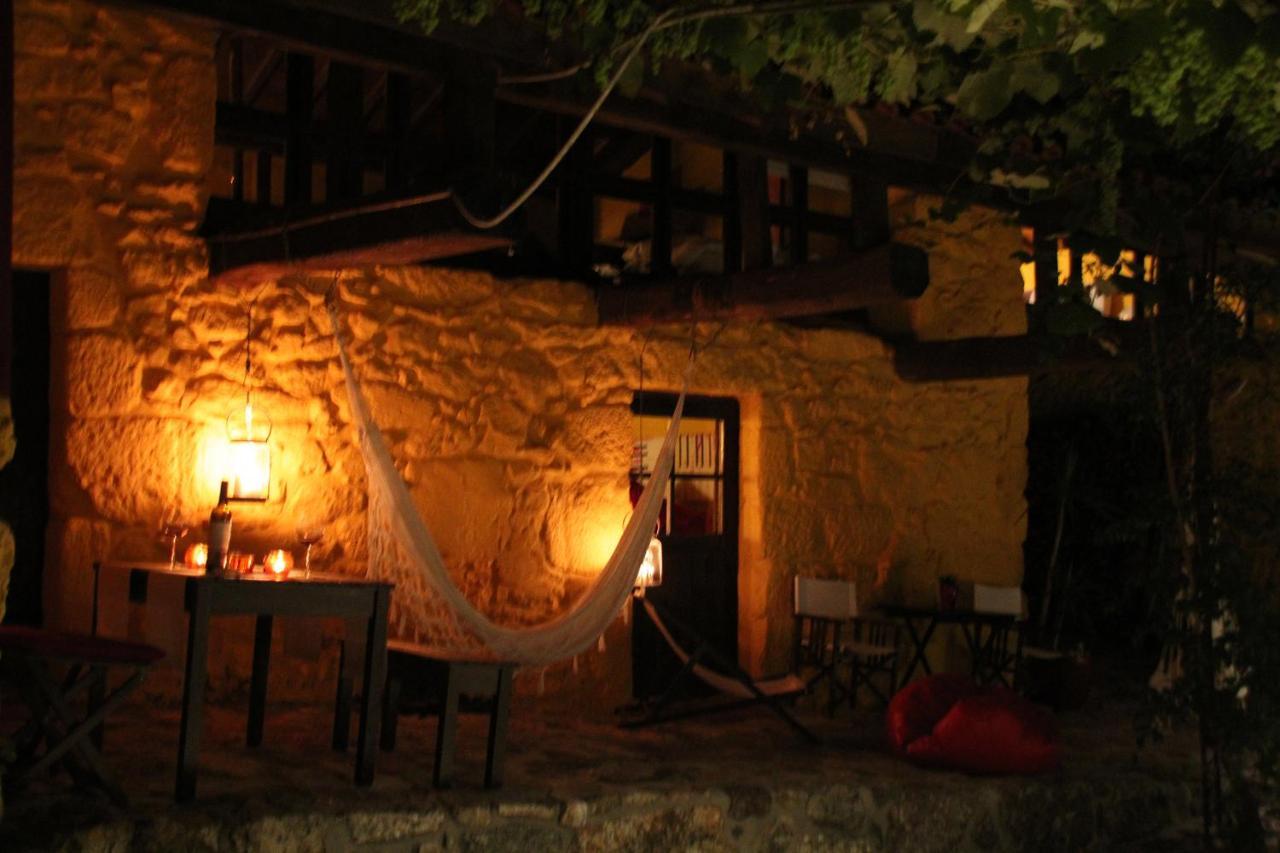 Casa Do Piano Guest House Longos Exterior photo